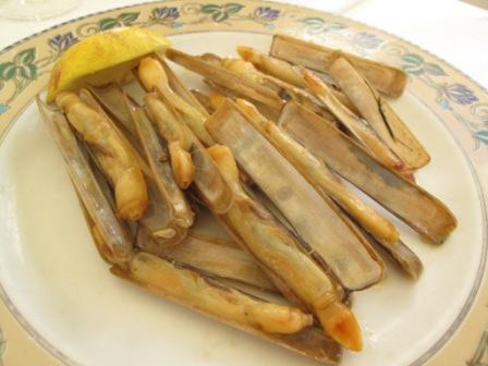 ペニスコラ Peniscola 地中海の魚介料理 La Marinera スペイン リビング
